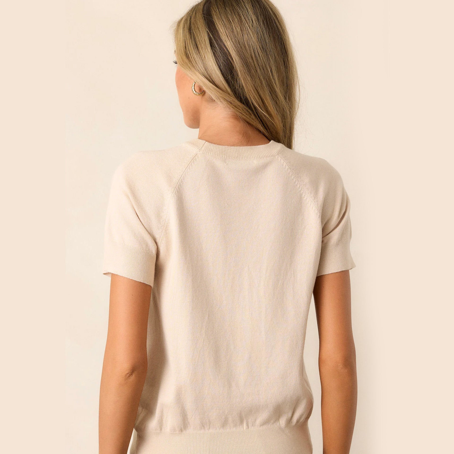 Alpine Social Club - Women Short-Sleeve Cropped Crew Neck