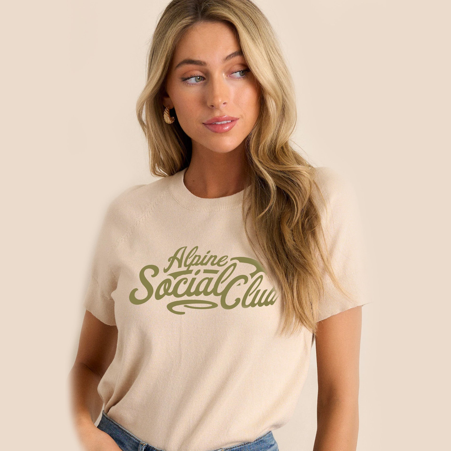 Alpine Social Club - Women Short-Sleeve Cropped Crew Neck